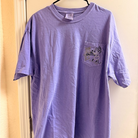 Comfort Colors Lavender Graphic Tee - Picture 1 of 4